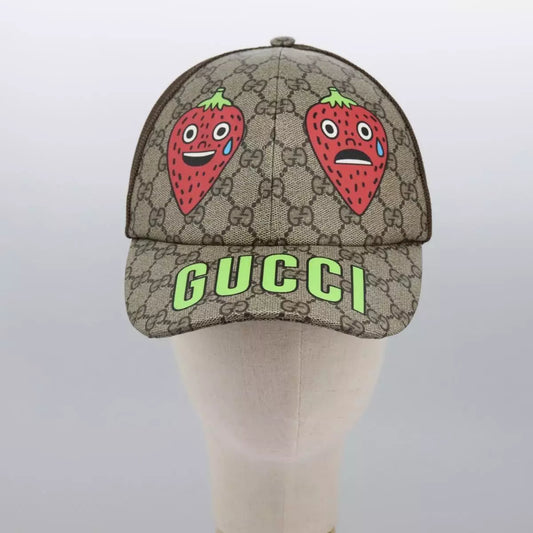 GUCCI GG Supreme Strawberry baseball Cap PVC XL Beige